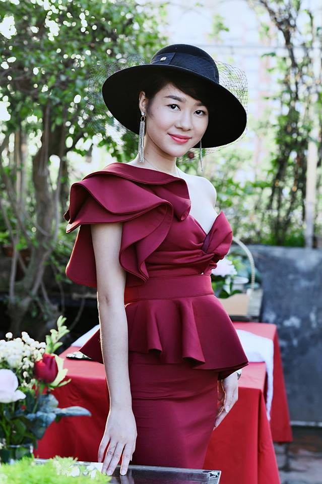 Nhân vật được thương nhiều nhất “Về nhà đi con“: Ngoài đời cũng là Hoa hậu, sang chảnh hơn cả trên phim ảnh 14 Nhân vật được thương nhiều nhất “Về nhà đi con“: Ngoài đời cũng là Hoa hậu, sang chảnh hơn cả trên phim ảnh 14