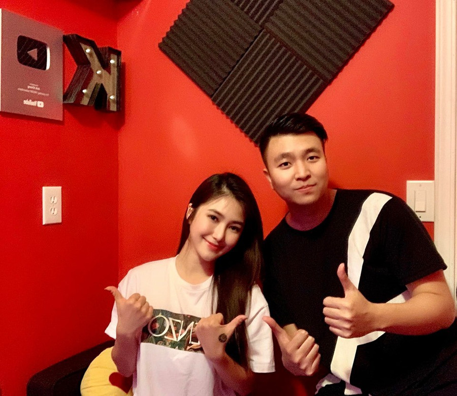 Dừng hát qua Mỹ du học, Hương Tràm bỏ lớp make up dày cộm mà lại được khen xinh đúng tuổi - Ảnh 2.