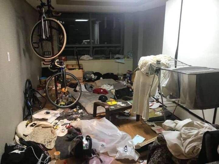 Hết hồn khi thấy phòng ngủ của sinh viên Hàn, nhiều fans phim ngôn tình chắc sẽ đau tim lắm