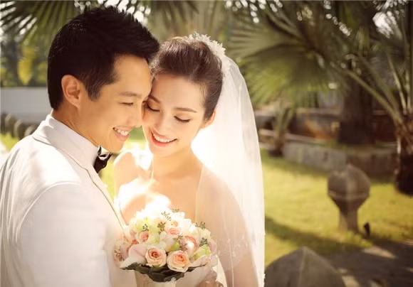 Hoa hậu Trúc Diễm lộ mặt đơ như vừa dao kéo, đến người thân cũng khó nhận ra giai nhân tuyệt sắc thuở nào-10