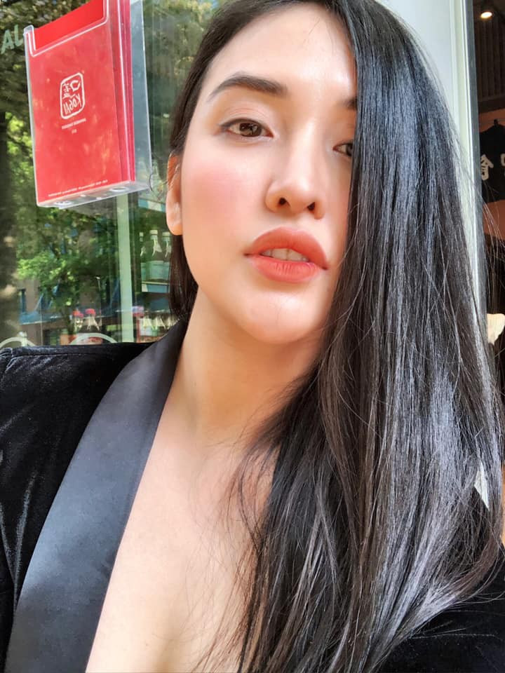 Mai Hồ khoe con gái xinh như búp bê giữa cuộc sống viên mãn ở trời Tây ảnh 11 Mai Hồ khoe con gái xinh như búp bê giữa cuộc sống viên mãn ở trời Tây ảnh 11