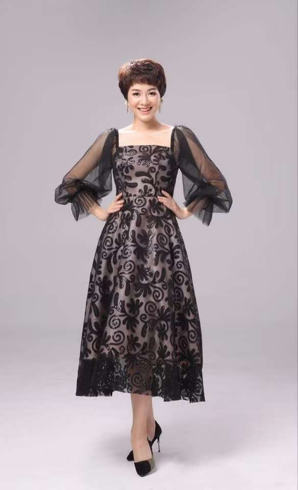 Nhân vật được thương nhiều nhất “Về nhà đi con“: Ngoài đời cũng là Hoa hậu, sang chảnh hơn cả trên phim ảnh 11