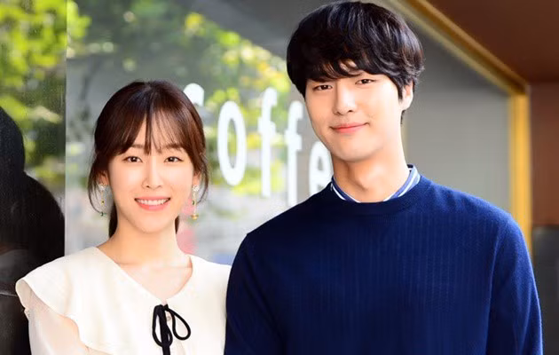 Một lần nhắn tin cho đồng nghiệp của chồng, vợ tá hỏa phát hiện ra sự thật đằng sau những lời rủ rê đi chơi mỗi tối - Ảnh 1.