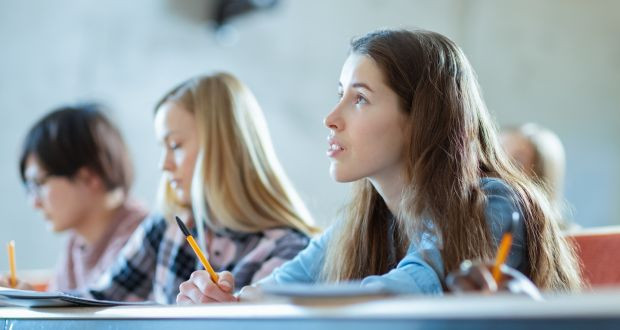 Học phí là một trong những rào cản lớn nhất đối với những người muốn học đại học ở Ailen