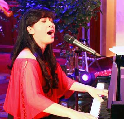 Ca sĩ Thùy Dung: “Tôi may mắn có người chồng rất hiểu và chiều mình“ ảnh 2 Ca sĩ Thùy Dung: “Tôi may mắn có người chồng rất hiểu và chiều mình“ ảnh 2