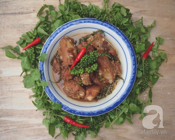 Sườn rim tiêu Sườn rim tiêu