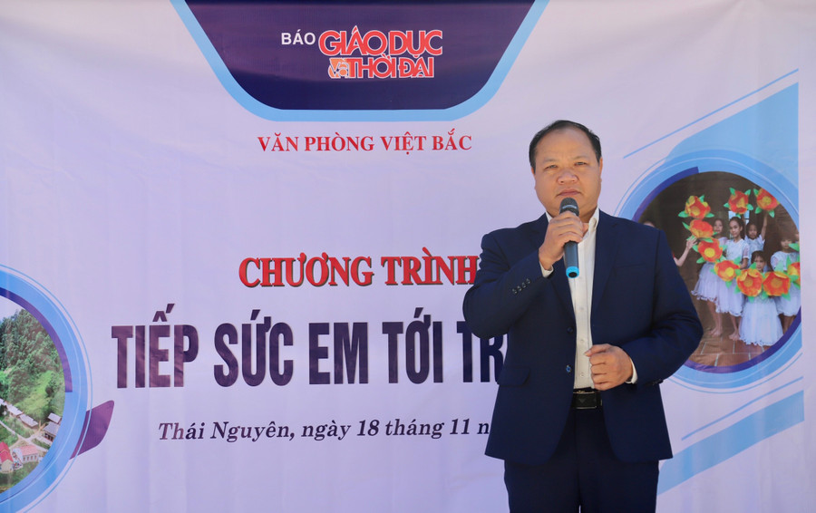 Ông Hà Mạnh Cương, Huyện ủy viên, Bí thư Đảng ủy xã Thượng Nung phát biểu tại chương trình.