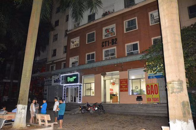 be gai 6 tuoi roi tu chung cu xuong mai ton tu vong hinh 1