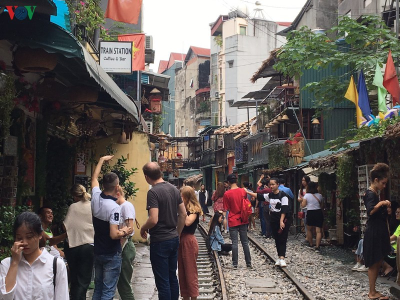 cà phê đường tàu: phải an toàn, đúng luật, không vì lợi ích một nhóm người hình 2 ca phe duong tau: phai an toan, dung luat, khong vi loi ich mot nhom nguoi hinh 2