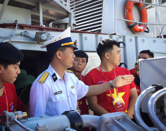 Đỏ rực hành trình “Tôi yêu tổ quốc tôi” tại Đà Nẵng ảnh 2 Đỏ rực hành trình “Tôi yêu tổ quốc tôi” tại Đà Nẵng ảnh 2