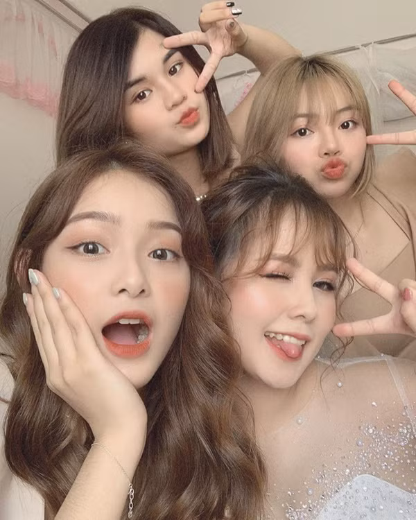 Đội phù dâu đẹp toàn tập nhà người ta: Không muốn cũng phải tin gái xinh thường chơi có hội có thuyền là thật-1