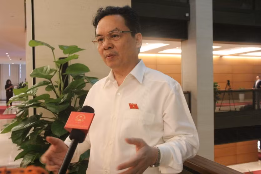 Đại biểu Hoàng Văn Cường