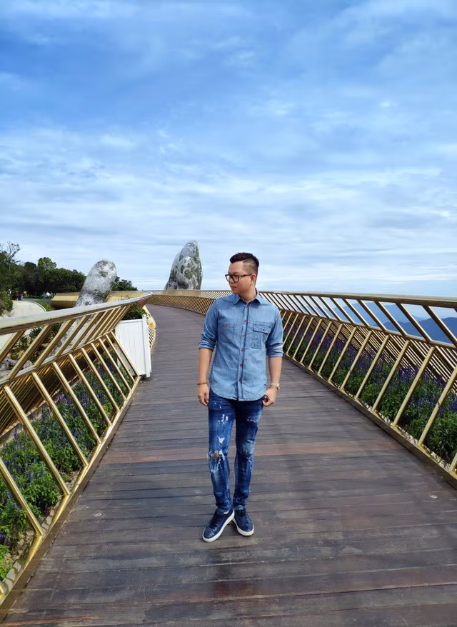 Đạo diễn Long Kan mong muốn truyền cảm hứng đến các tín đồ thời trang về sự sáng tạo độc đáo, bứt phá mọi giới hạn sáng tạo và xu hướng mới.