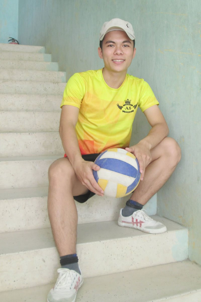 Chàng “lớp trưởng nhà người ta” điển trai, đa tài nổi tiếng Sóc Trăng ảnh 1 Chàng “lớp trưởng nhà người ta” điển trai, đa tài nổi tiếng Sóc Trăng ảnh 1