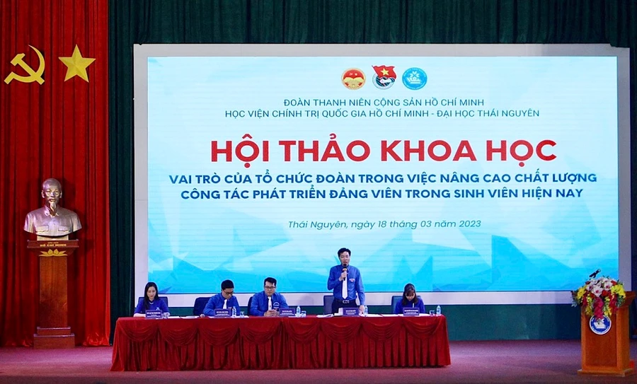 Vai trò của tổ chức Đoàn trong việc nâng cao chất lượng Đảng viên.