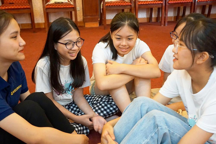 Hãy tạo không khí vui vẻ cho con trước ngày thi. Hãy tạo không khí vui vẻ cho con trước ngày thi.