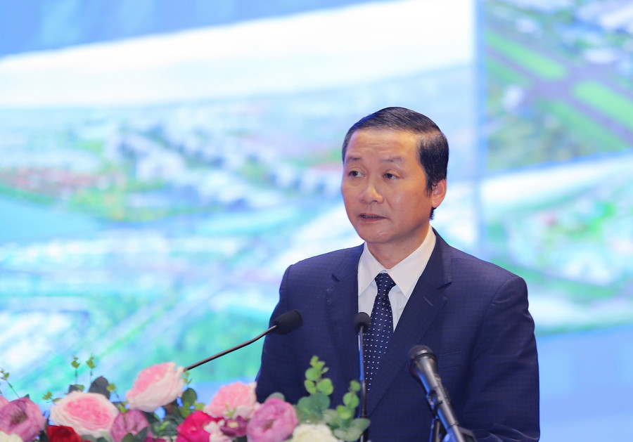 Chủ tịch UBND tỉnh Thanh Hoá Đỗ Minh Tuấn phát biểu chỉ đạo hội nghị. (Ảnh: MH).