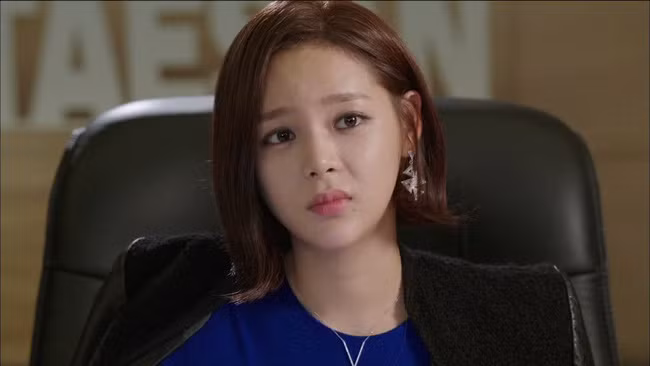 Mẹ chồng muốn cầm tiền thưởng Tết của con trai, nàng dâu đưa ngay tờ giấy khiến bà hốt hoảng trả lại tức thì - Ảnh 3.