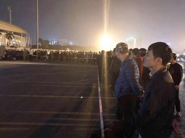 Xuất hiện nhiều tình tiết lạ vụ tài xế taxi bị cứa cổ, tử vong trước SVĐ Mỹ Đình-3