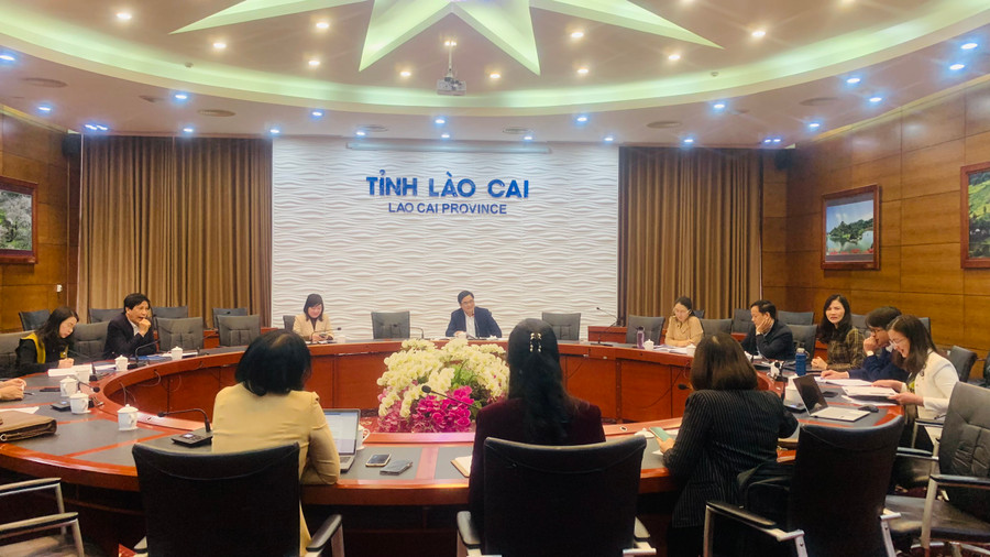 Các đại biểu chia tổ thảo luận tại Hội nghị. Các đại biểu chia tổ thảo luận tại Hội nghị.