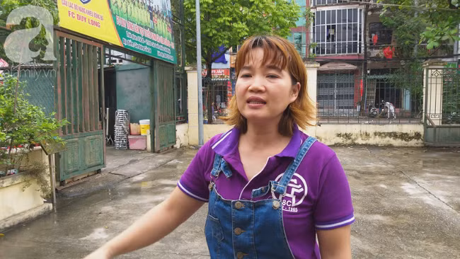 Người phát hiện bé trai sơ sinh trong thùng rác giữa trời mưa lớn: Suýt chút nữa là thằng bé bị chôn sống rồi-5