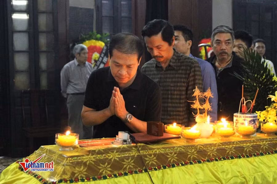 Tang lễ đẫm nước mắt nạn nhân vụ tai nạn ở hầm Kim Liên