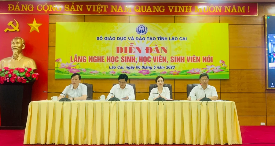 Điểm cầu Sở GD&ĐT trong diễn đàn “Lắng nghe học sinh, học viên, sinh viên nói”.