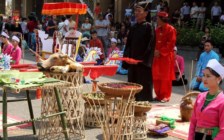 Hà Nội sẽ xây dựng hồ sơ trình UNESCO ghi danh di sản văn hóa Mo Mường - ảnh minh hoạ.
