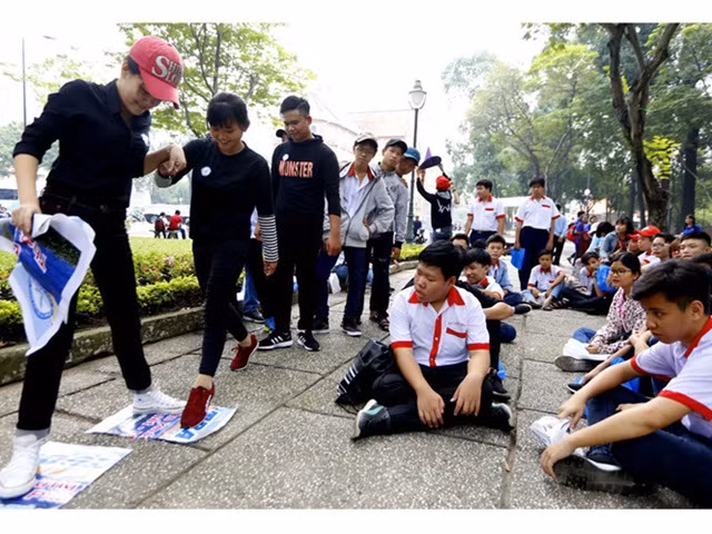 Các hoạt động vui chơi lành mạnh, mang tính định hướng tư tưởng lối sống cho học sinh, sinh viên cần được phát huy và nhân rộng