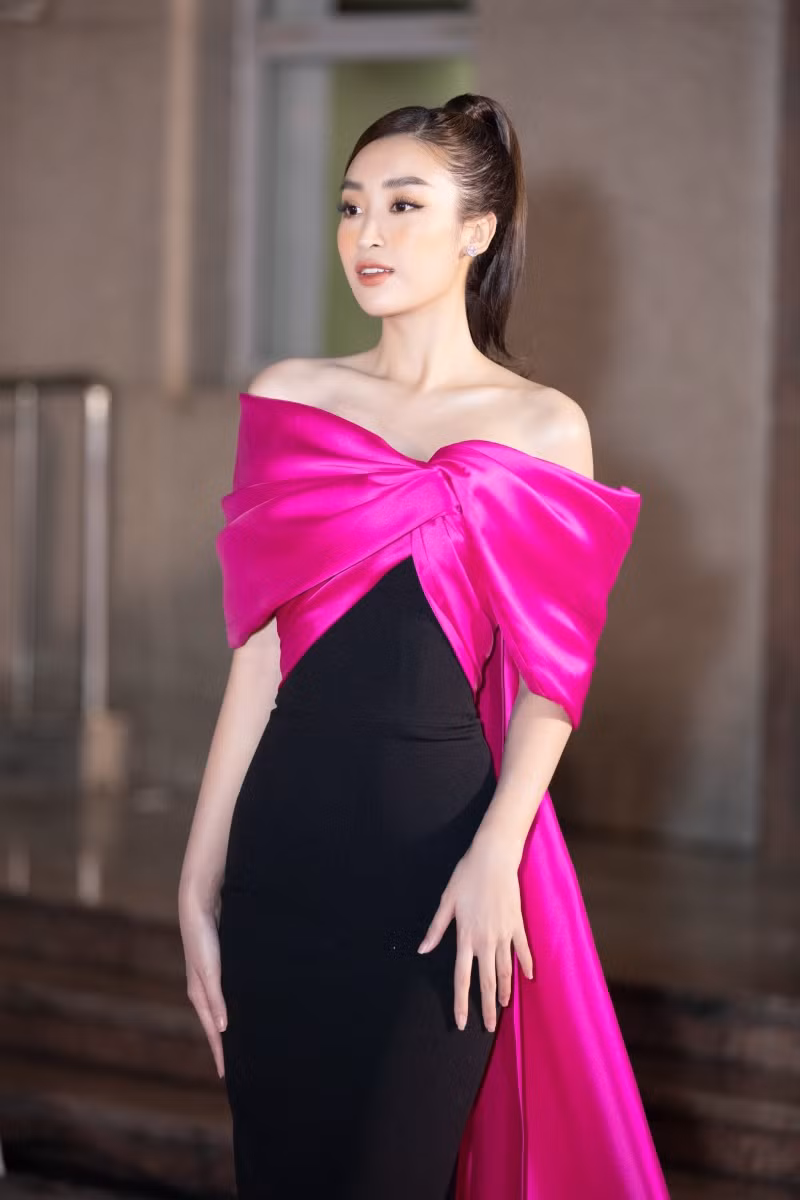 Hoa hậu Đỗ Mỹ Linh.