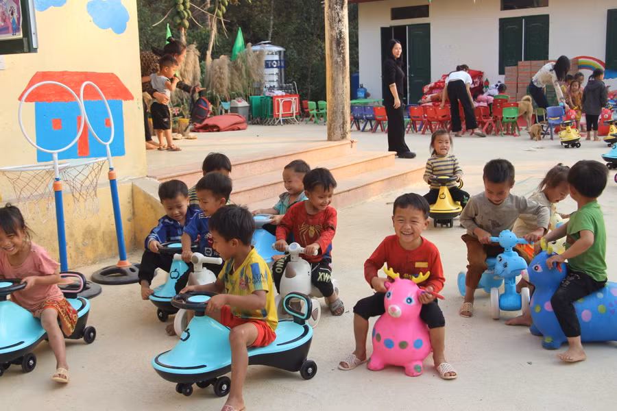 Thích thú đua xe.