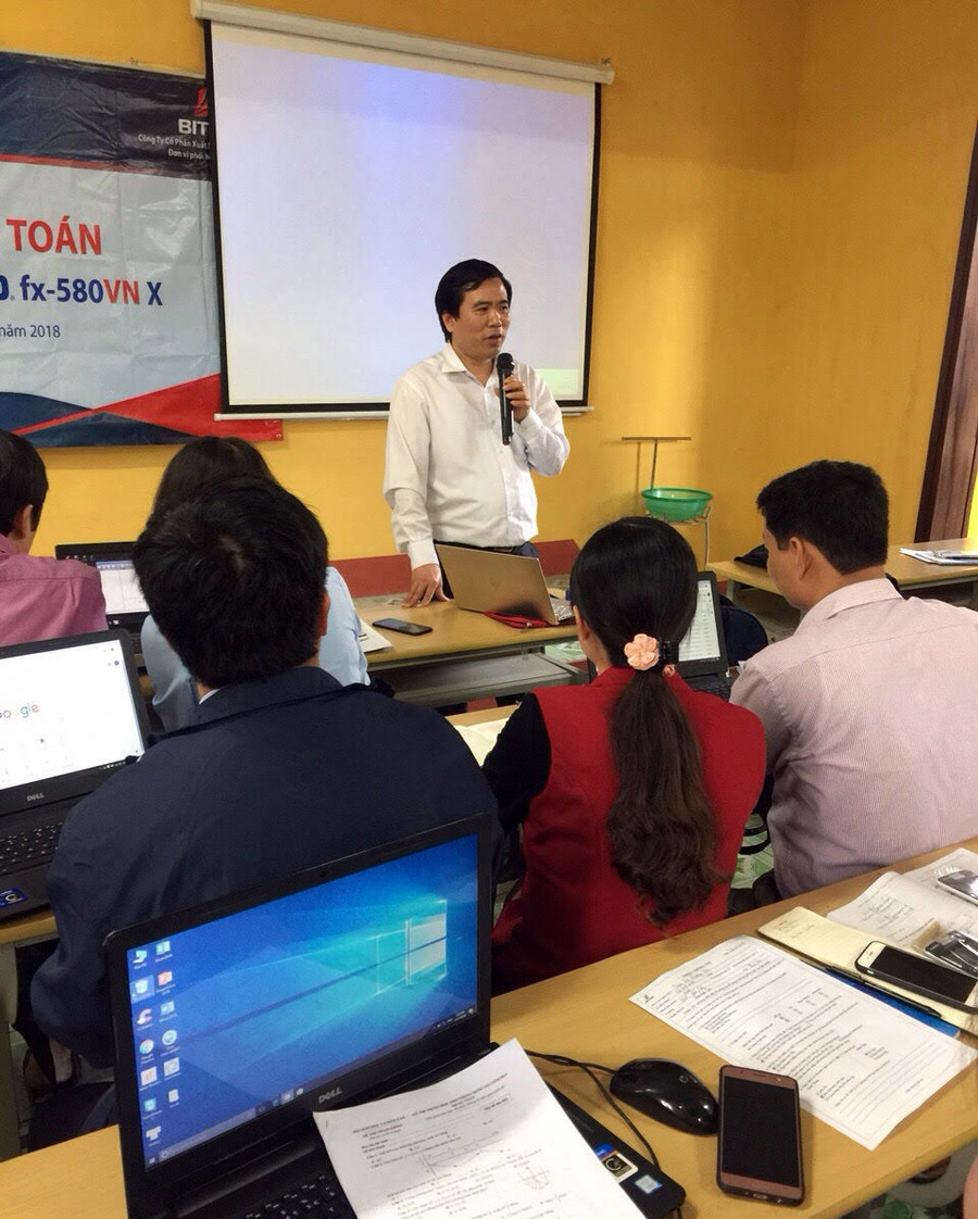 Ông Nguyễn Minh Tường - Giám đốc Sở GD&ĐT Phú Thọ phát biểu tại Hội nghị Ông Nguyễn Minh Tường - Giám đốc Sở GD&ĐT Phú Thọ phát biểu tại Hội nghị