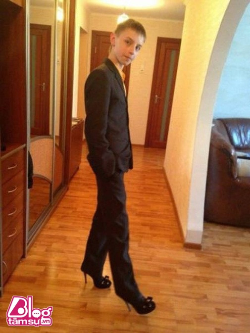 Những kiểu thời trang đường phố độc – dị ảnh 10 hai-blogtamsu014