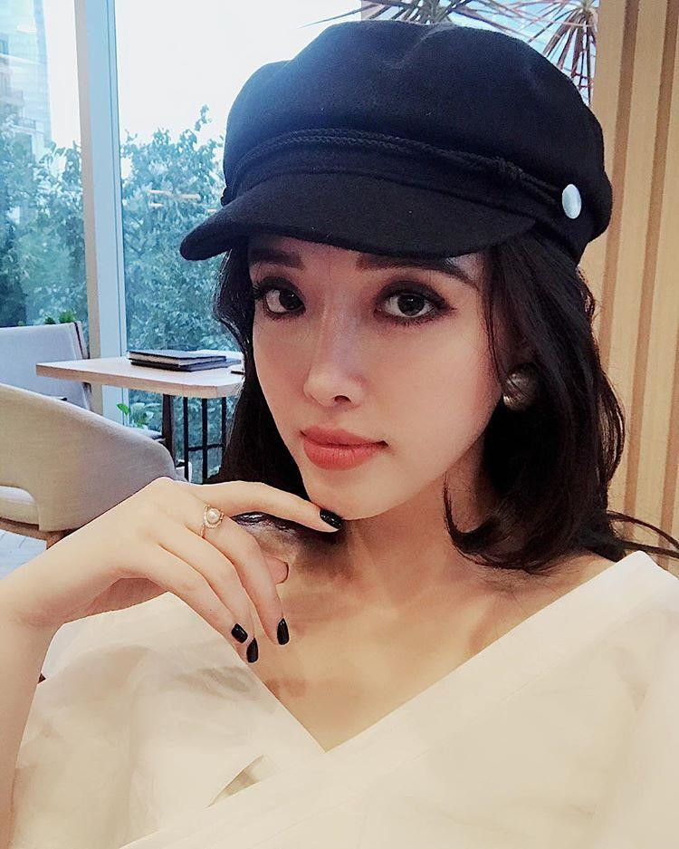 Em gai Mai Phuong Thuy cao 1,78 m, xinh dep va mac sanh dieu hinh anh 7 