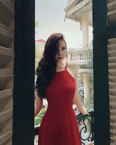 Em gai Mai Phuong Thuy cao 1,78 m, xinh dep va mac sanh dieu hinh anh 8 