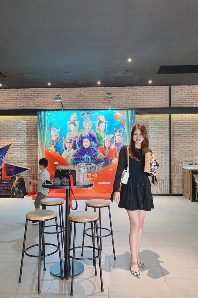 Những nữ sinh từng nổi đ&#236;nh đ&#225;m một thời b&#226;y giờ ra sao? - Ảnh 11.