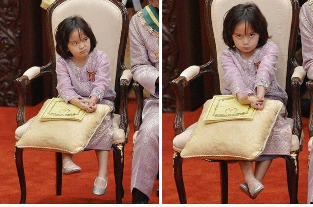 Chân dung tiểu công chúa Malaysia xinh đẹp đang "làm mưa làm gió" trên mạng xã hội ảnh 6 chan dung tieu cong chua malaysia cuc xinh dep va dang yeu, dang 'lam mua lam gio' tren mxh - 6
