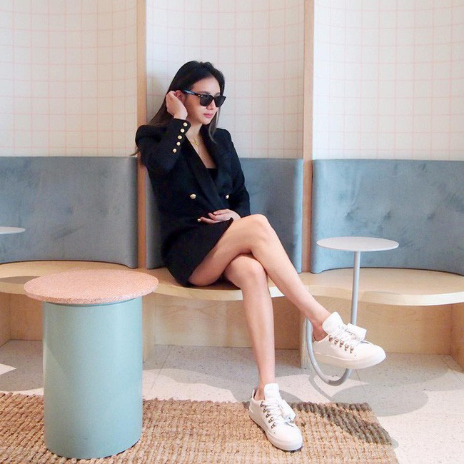 Ái nữ của tỷ phú Singapore: Sống sang chảnh, là bạn thân Seungri, Cristiano Ronaldo - Ảnh 3. Ái nữ của tỷ phú Singapore: Sống sang chảnh, là bạn thân Seungri, Cristiano Ronaldo - Ảnh 3.