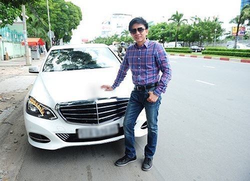 Lộ nhiều siêu xe sang chảnh trong gara biệt thự triệu đô của Đan Trường ảnh 4 Lộ nhiều siêu xe sang chảnh trong gara biệt thự triệu đô của Đan Trường