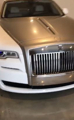 Lộ nhiều siêu xe sang chảnh trong gara biệt thự triệu đô của Đan Trường ảnh 2 Lộ nhiều siêu xe sang chảnh trong gara biệt thự triệu đô của Đan Trường