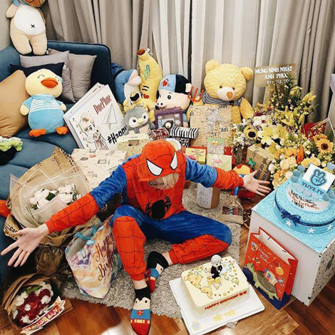 Khối tài sản khủng đến khó tin của Đức Phúc sau vài năm phẫu thuật thẩm mỹ ảnh 2