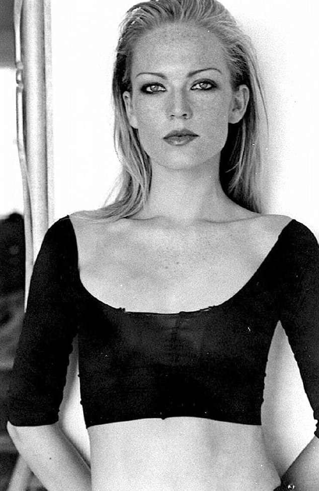 Vụ mất tích bí ẩn của cô người mẫu nóng bỏng và đầy thị phi nước Úc, hơn 2 thập kỉ vẫn chưa tìm thấy câu trả lời - Ảnh 4. Vụ mất tích bí ẩn của cô người mẫu nóng bỏng và đầy thị phi nước Úc, hơn 2 thập kỉ vẫn chưa tìm thấy câu trả lời - Ảnh 4.
