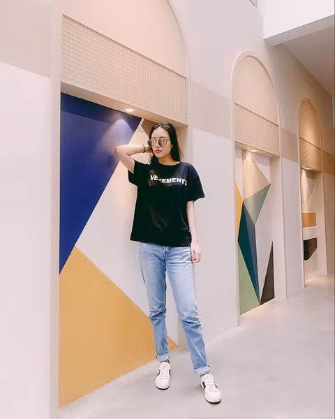 Em gai Mai Phuong Thuy cao 1,78 m, xinh dep va mac sanh dieu hinh anh 10 