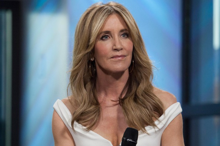 Nhà giàu Mỹ chạy hàng triệu đô cho con vào ĐH Yale, Stanford thế nào? ảnh 1