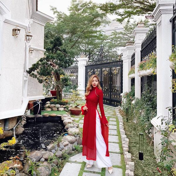 nhan sac &#34;rich kid&#34; moi cua viet nam: me la hoa hau, bo la chuong mon phai vinh xuan - 10