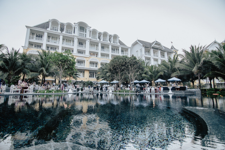 Khách sạn Marriott đón hàng trăm khách thượng lưu Ấn Độ.