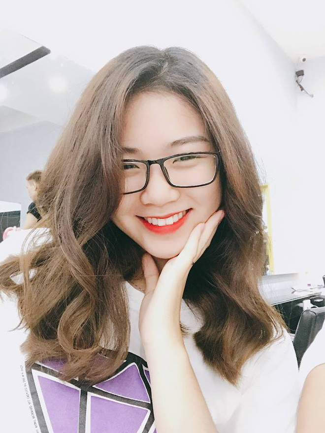 Những nữ sinh từng nổi đ&#236;nh đ&#225;m một thời b&#226;y giờ ra sao? - Ảnh 13.