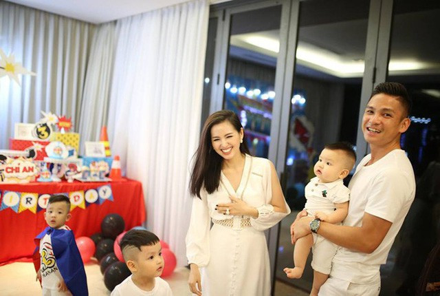 Sau 4 năm kết hôn và từng gặp sóng gió, Tâm Tít vẫn nói lời ngọt ngào thế này với chồng khiến chị em ngưỡng mộ - Ảnh 4. Sau 4 năm kết hôn và từng gặp sóng gió, Tâm Tít vẫn nói lời ngọt ngào thế này với chồng khiến chị em ngưỡng mộ - Ảnh 4.