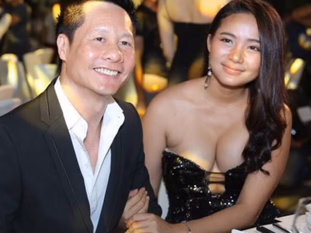 4 người đẹp miền Tây lấy chồng đại gia: Cuộc sống hạnh phúc, giàu sang mấy ai sánh bằng 7