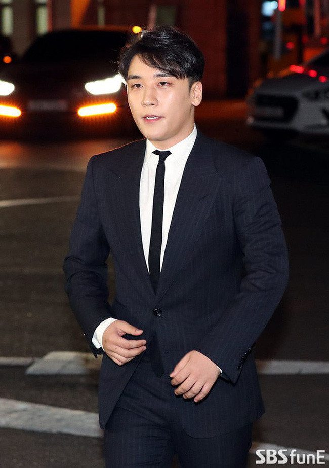 Lộ diện nhân vật cấp cao bị nghi chống lưng cho Seungri, Jung Joon Young và thành viên nhóm chatroom đồi truỵ - Ảnh 3. Lộ diện nhân vật cấp cao bị nghi chống lưng cho Seungri, Jung Joon Young và thành viên nhóm chatroom đồi truỵ - Ảnh 3.